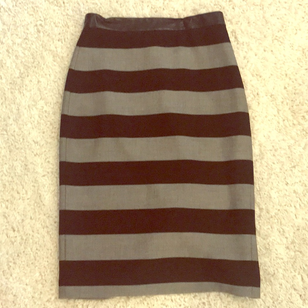 Banana Republic Stretch Pencil Skirt